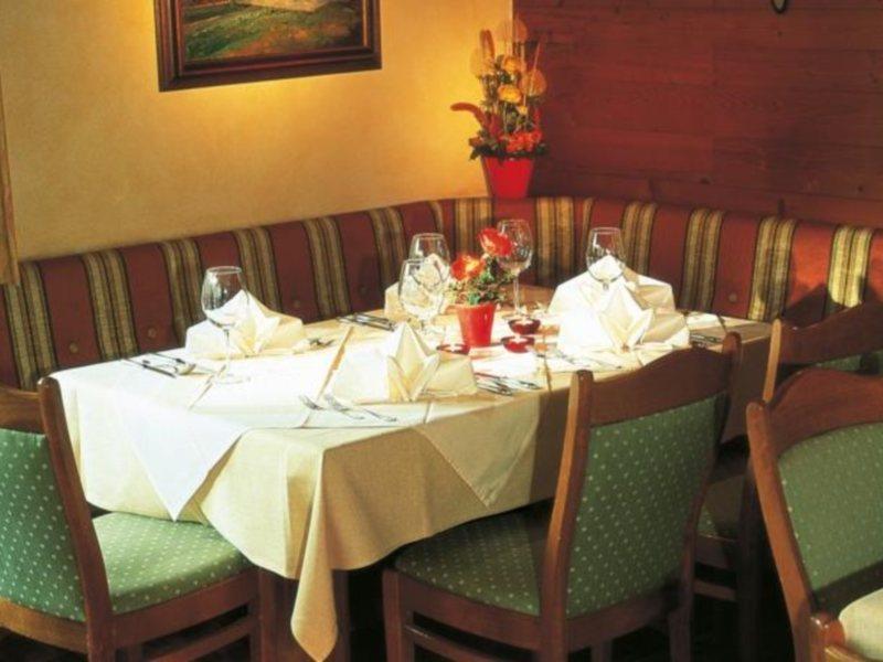 Hotel Sonnenuhr Kramsach Bagian luar foto