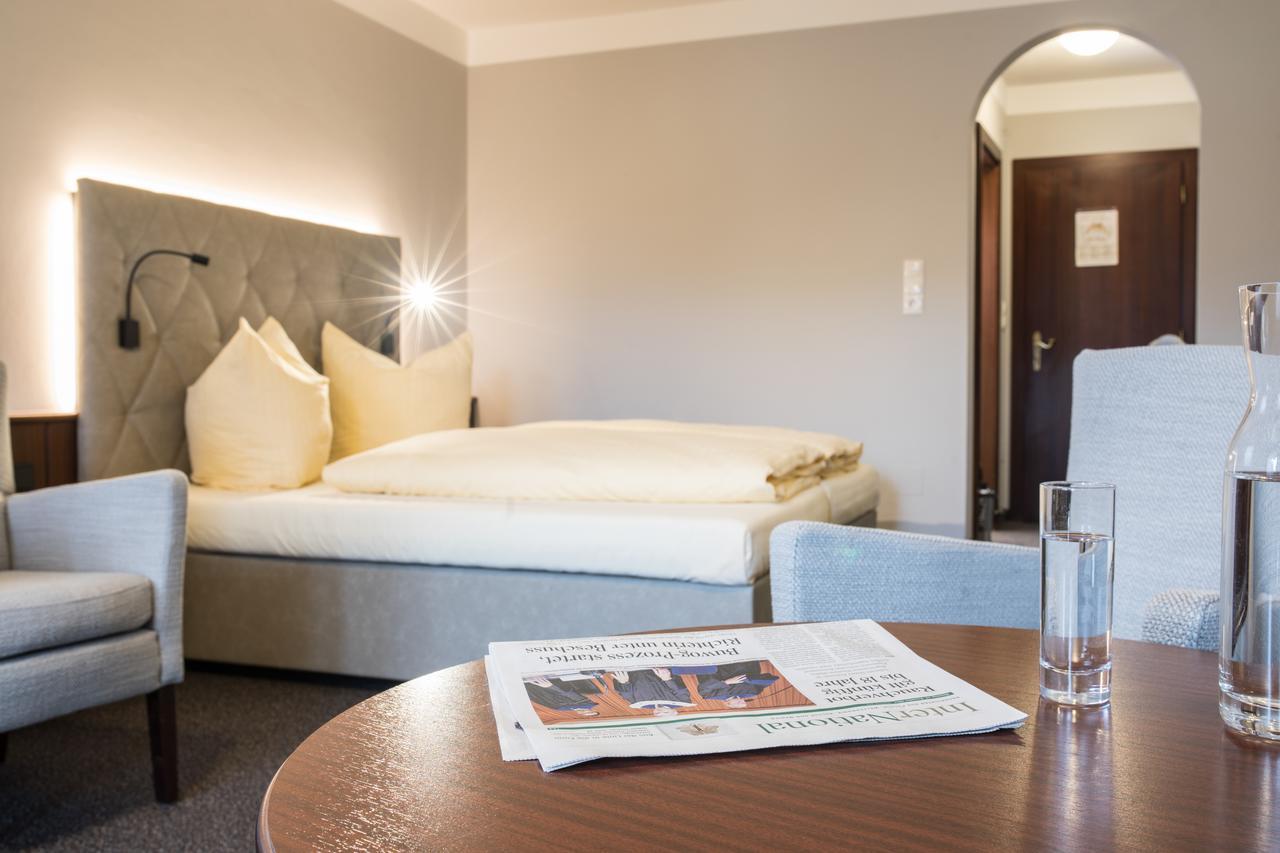Hotel Sonnenuhr Kramsach Bagian luar foto