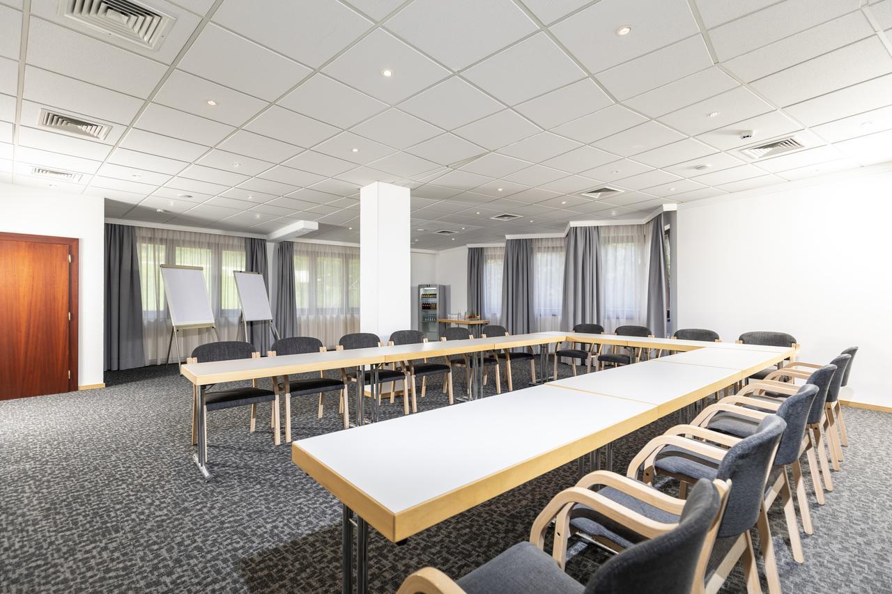 Hotel Sonnenuhr Kramsach Bagian luar foto